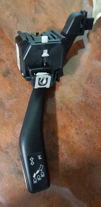Maneta semnalizare 1KO953513E Volkswagen Golf 5