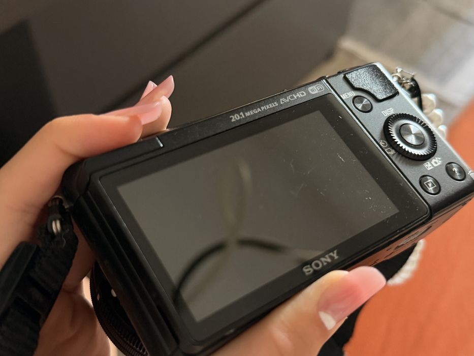 Camera digitala sony a 5000