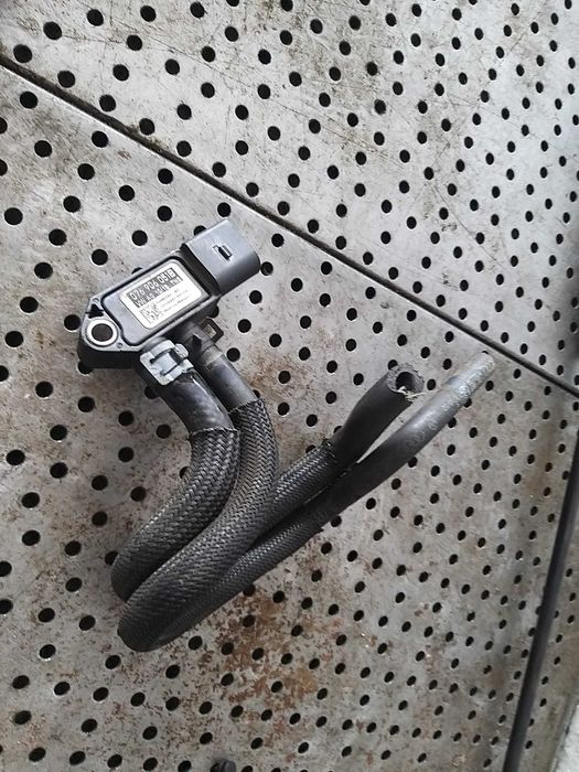 Senzor presiune gaze evacuare 1.6 tdi vw golf 6 5k 076906051b
