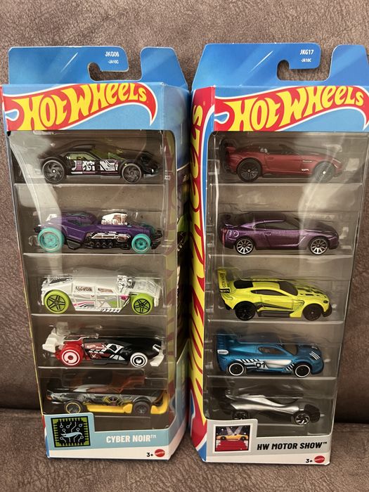Продается коллекция Hot Wheels