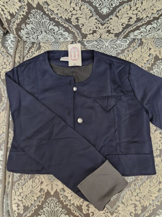 Синий костюм школьный