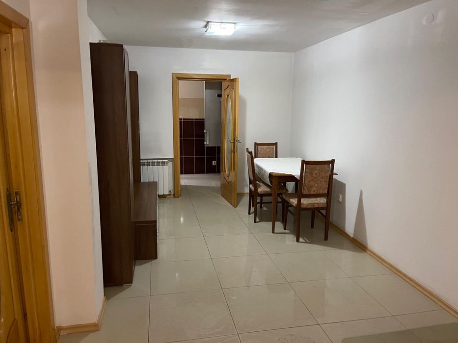 Inchiriez apartament 3 camere, 70m2, zona Armoniei