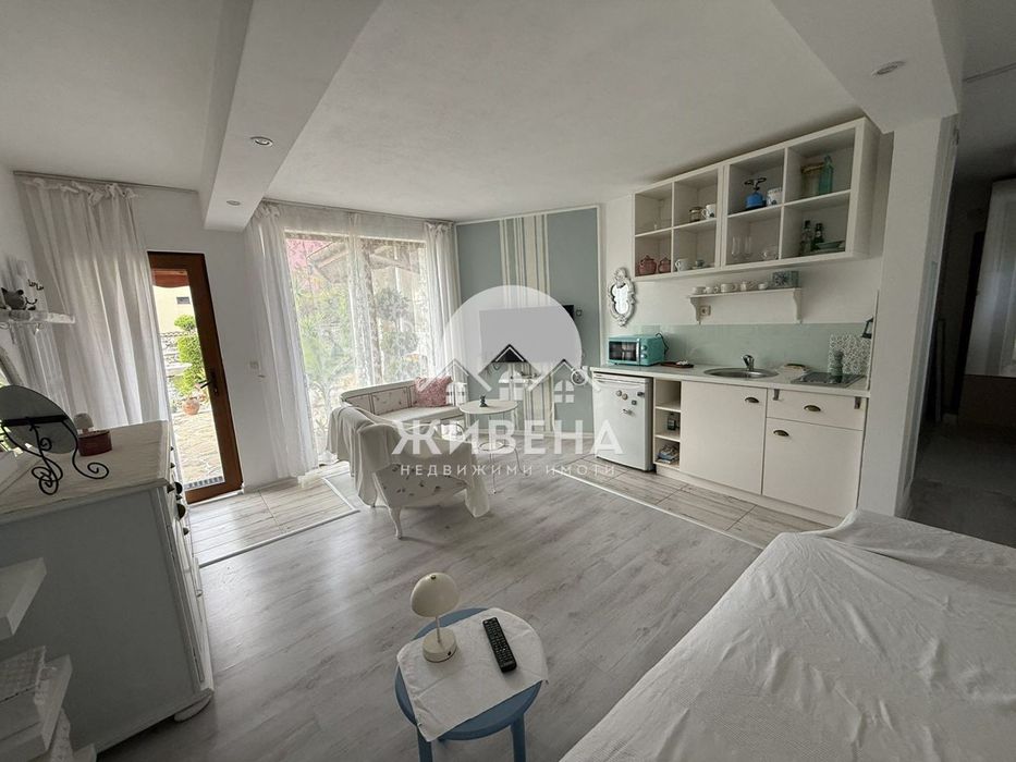 Къща под наем, с паркомясто, м-т Траката, площ 55 кв.м