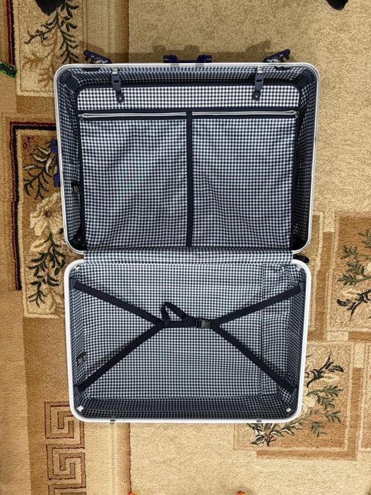 Чемодан большой