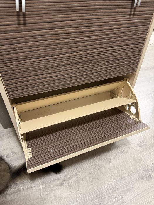 обувница с ящиком