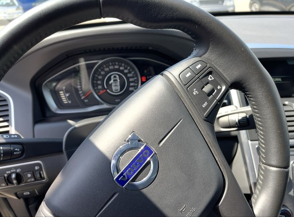 Volvo XC60 2017 - 199.000 km