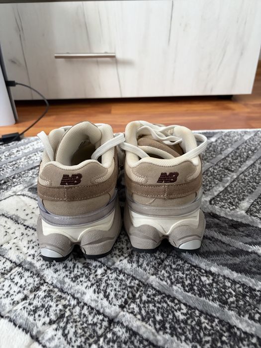New Balance 9060