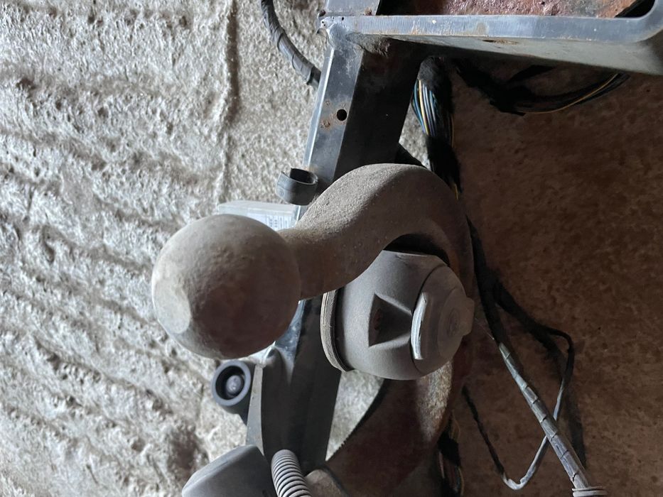 Ел.теглич BMW e90 e91 e92