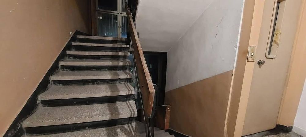 Продава се Двустаен апартамент в Бургас, Изгрев - 61 кв.м за 16033 €/кв.м - Снимка #10