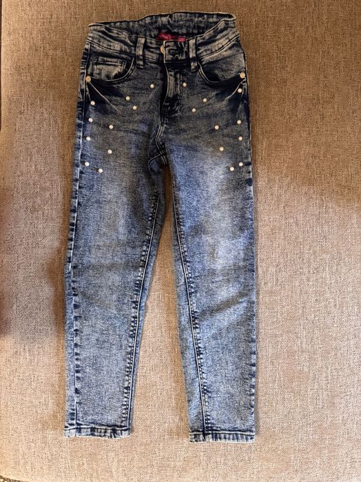 Джинсы на 7-8 лет