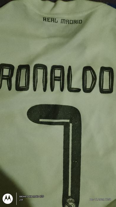 арсенал , рееал  мадрид , псж , ман юнайтед , ливърпул  , байерн ,