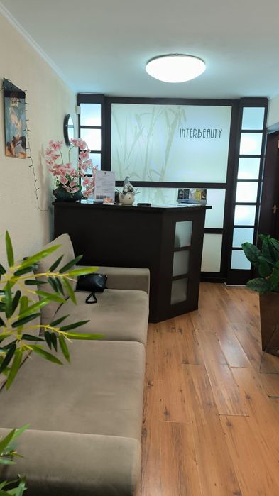 Сдаётся салон красоты