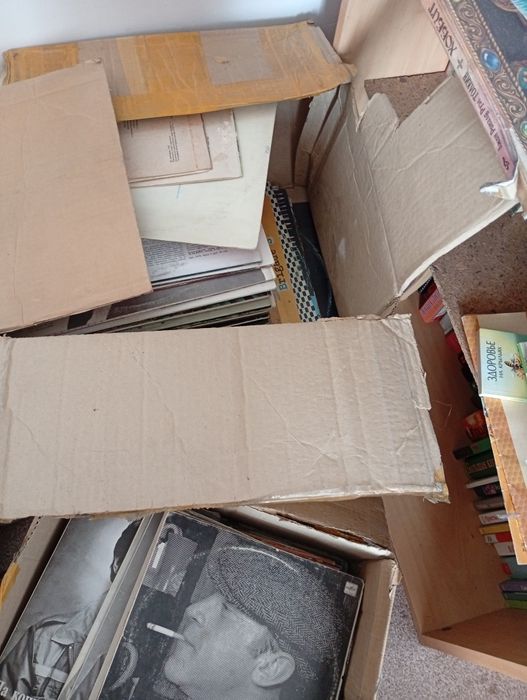 Пластинки продам.