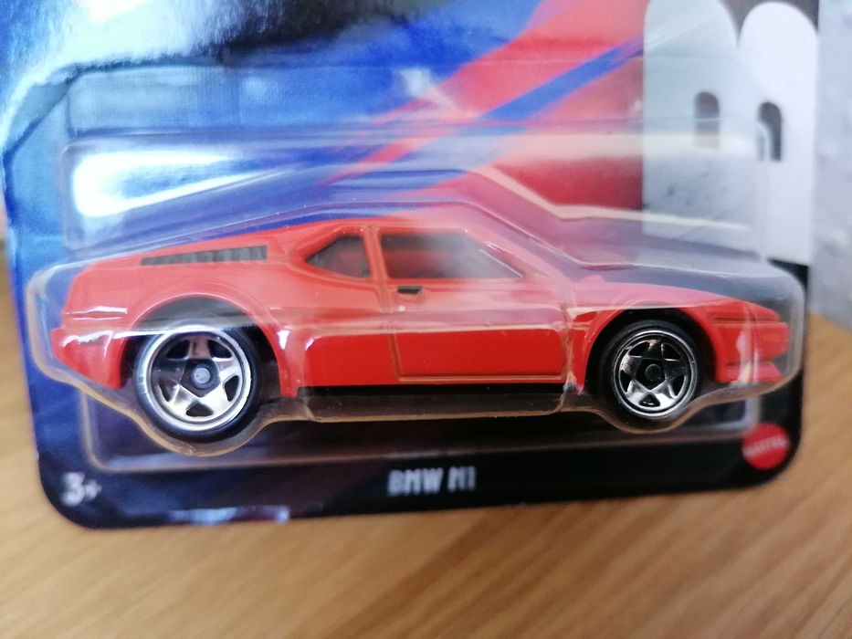 10 броя Hot Wheels BMW моделчета
