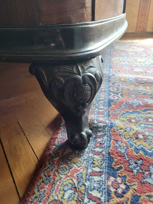 Старинен Бюфет от 19 век