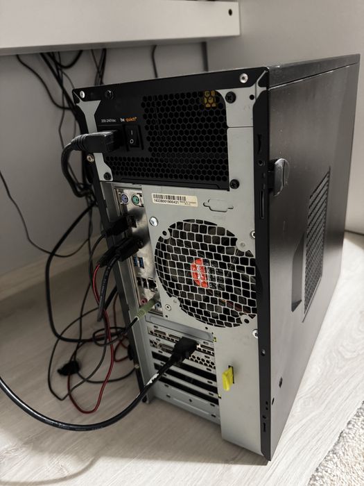 Настолен геймърски компютър