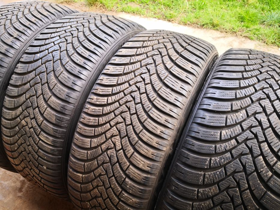 Anvelope iarna 225 50 r18 FALKEN / 590lei set 4 buc