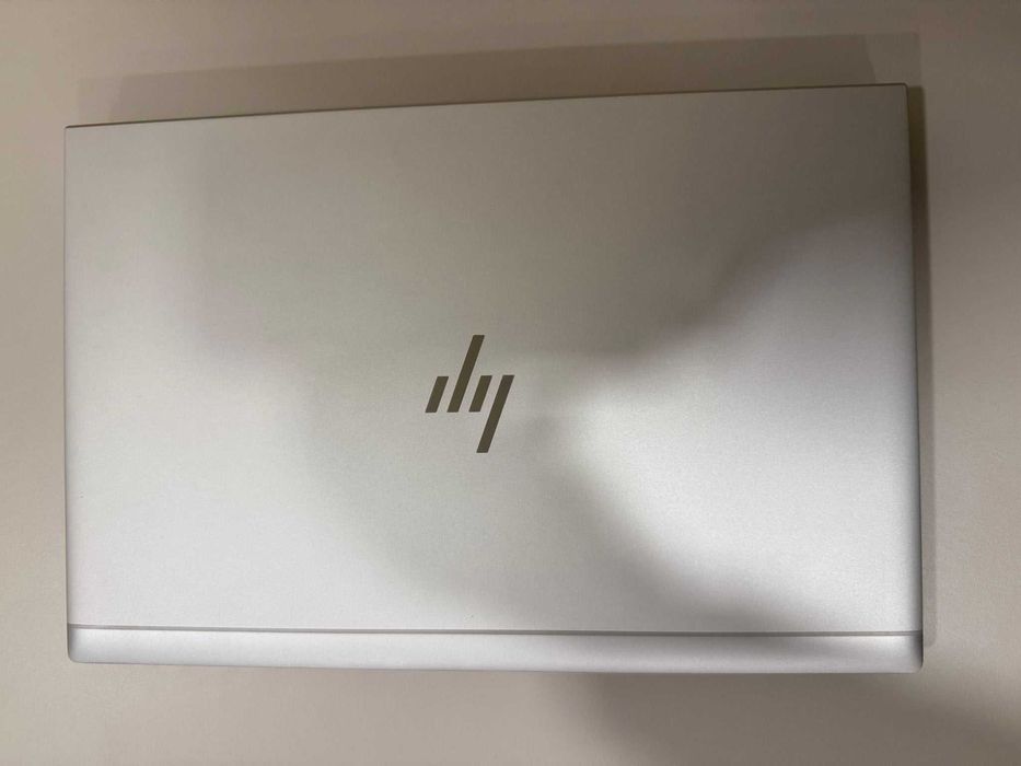 Laptop HP EliteBook 840 G7 + Docking Station , Geanta Noua , Mouse