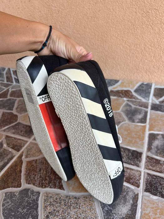 Маратонки Off White