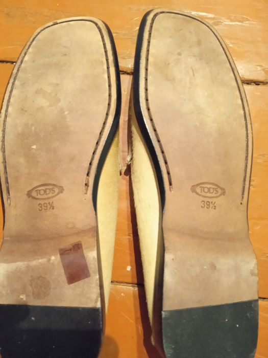 Продам дорогую обувь