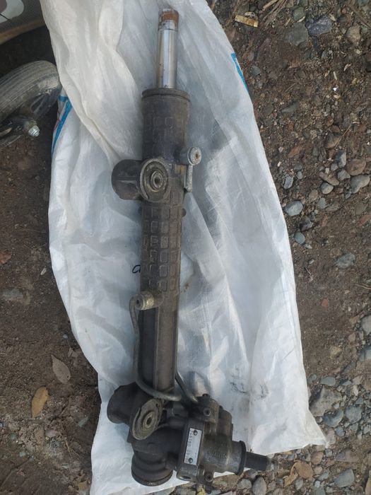 Ролевой рейка Mersedes w210