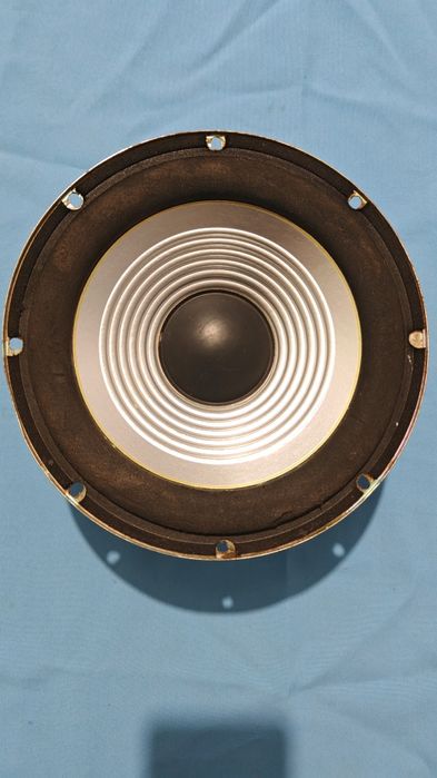 Колонки продаётся