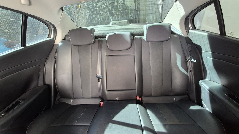 Renault Fluence 2.0 16v, 140cp, 71.000km
