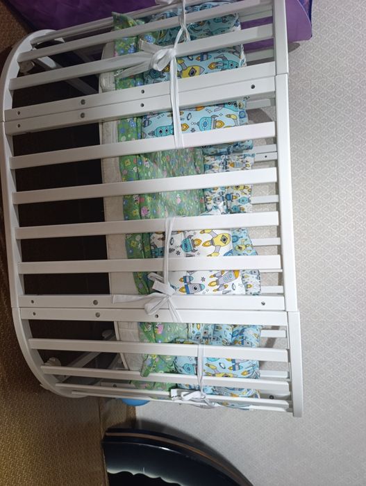 Продам кроватку ..