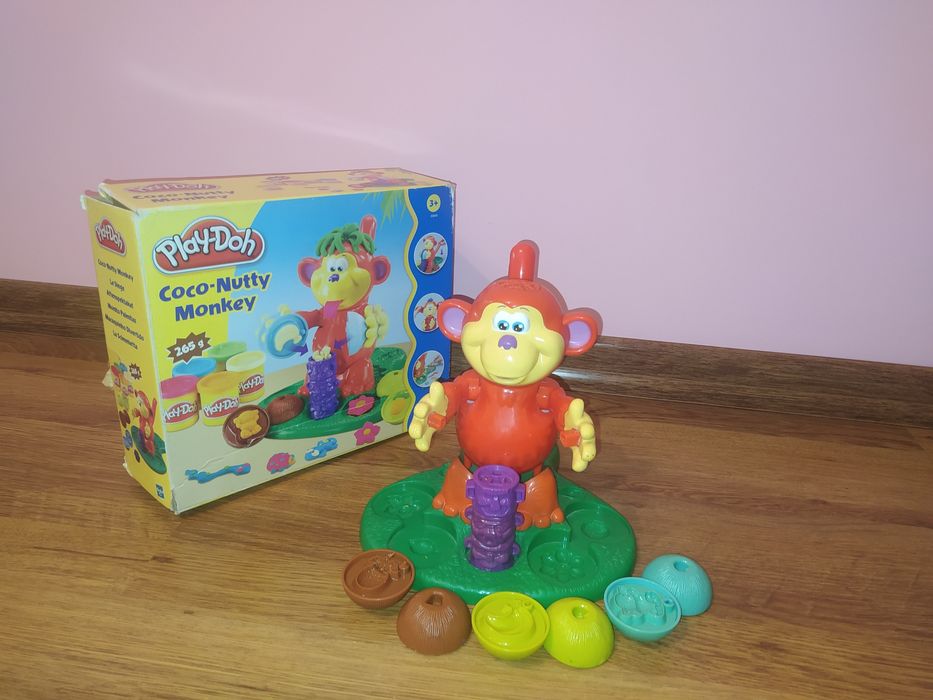 Coco-Nutty monkey (Play-Doh)