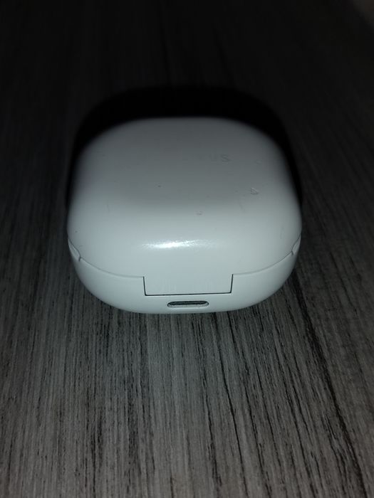Samsung Buds оригинал — мощные басы и шумоподавление!