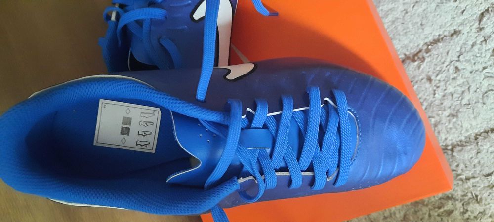 Бутонки Nike Tiempo Legend 10 Academy FG/MG