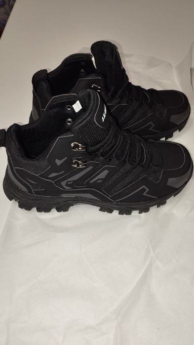 Продаю ботинки для треккинга, 39 размер