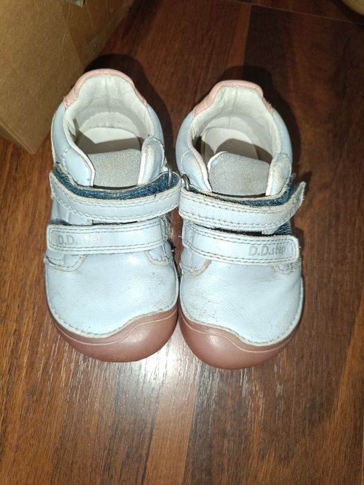 Детски боси обувки за момче и момиче