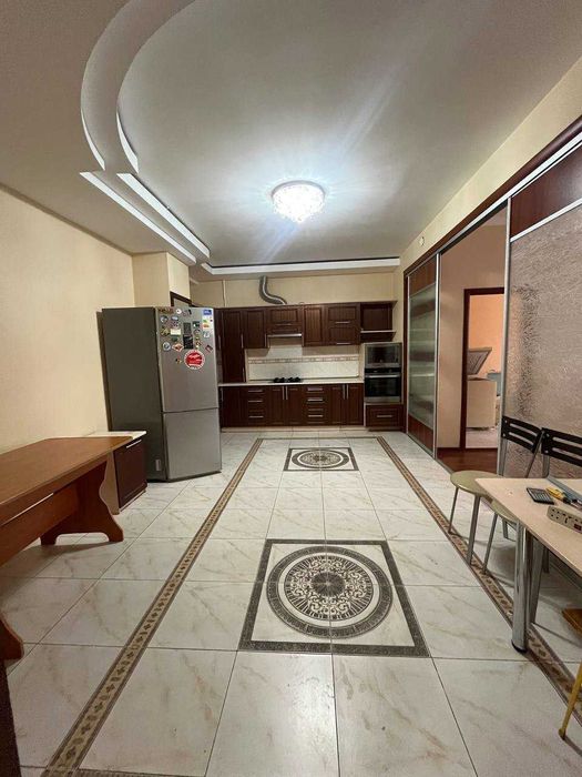 Продажа 3-комнатной квартиры