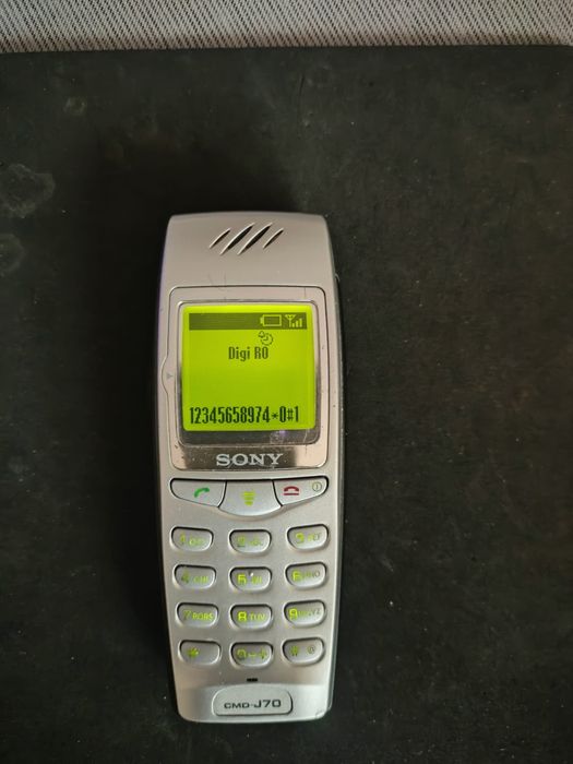 Sony CMD j70 ( unlocked)