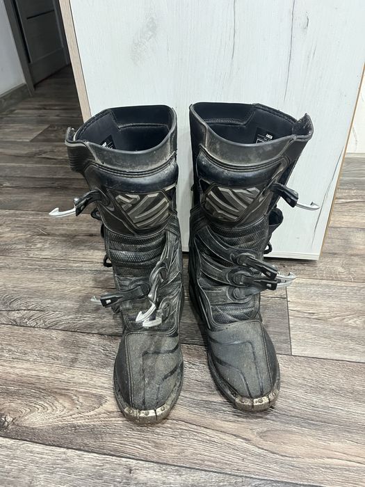 Мотоботы Raven