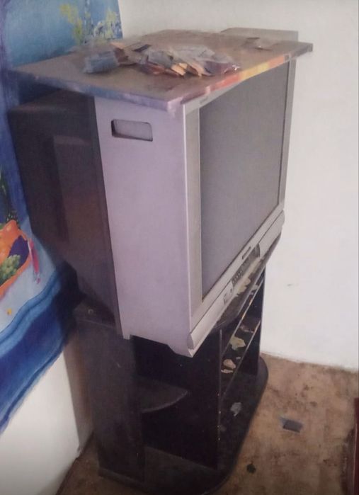 Продам три телевизора