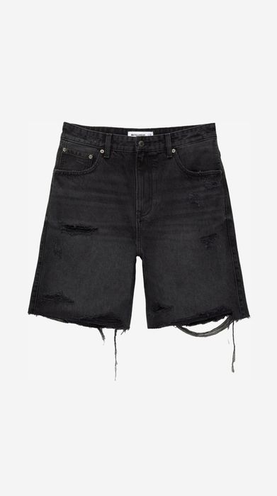 Pantaloni scurti