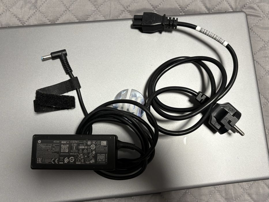 HP 250 G10 – i5 / 8GB / 512GB SSD – 15.6” FHD