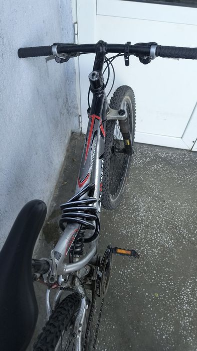 Vând Bicicleta MTB