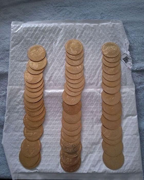 Vand monede placate cu aur de 24k Frank Iosif 4 ducat 1915