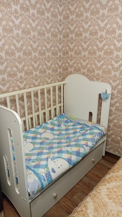 Детская кроватка
