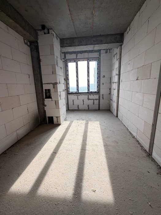 *Vegas Tower 3ком квартира.Коробка в центре 107м2,Шота руставелли