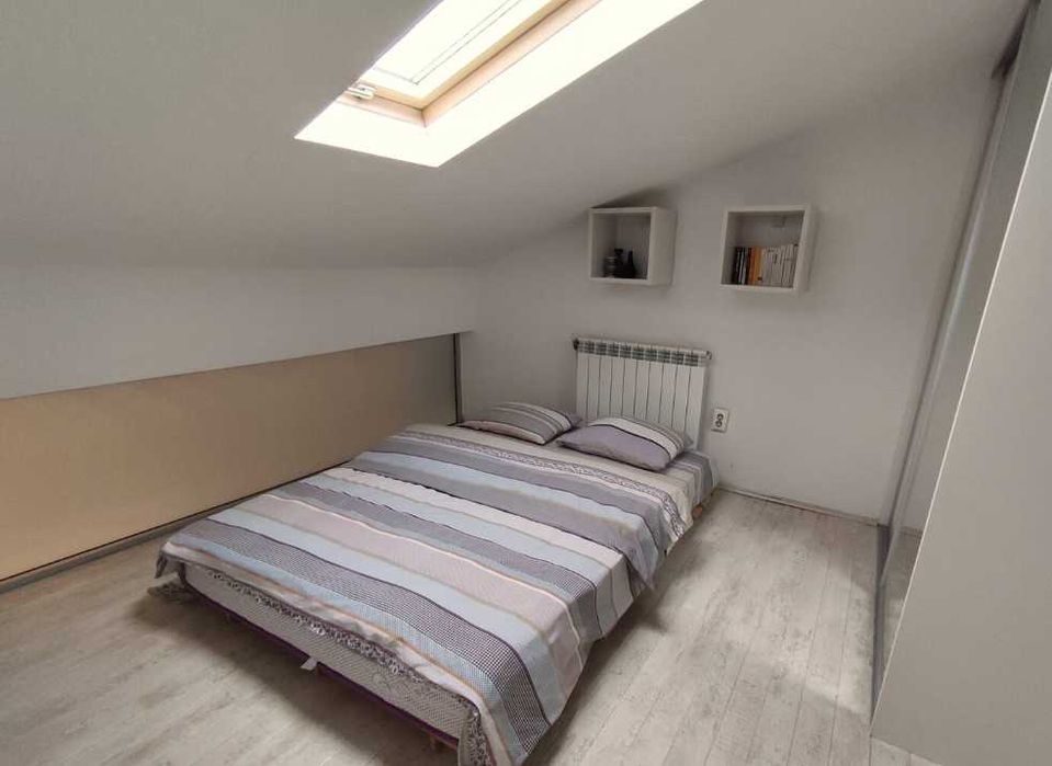 Дава се под наем Тристаен апартамент в Пловдив, Младежки Хълм - 86 кв.м за 402.9 € - Снимка #6