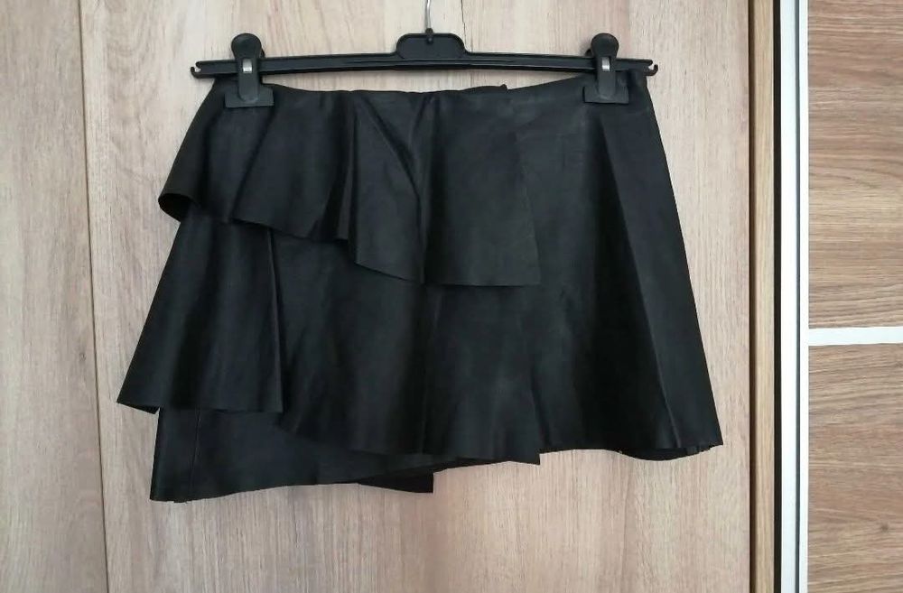 Кожена пола Zara