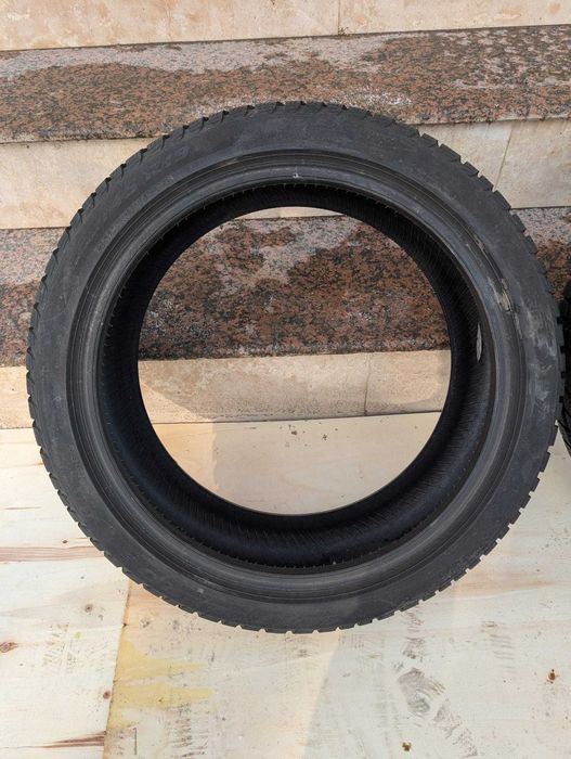 2 cauciucuri anvelope iarna Pirelli Sottozero 3 RFT 225 45 R19 98v