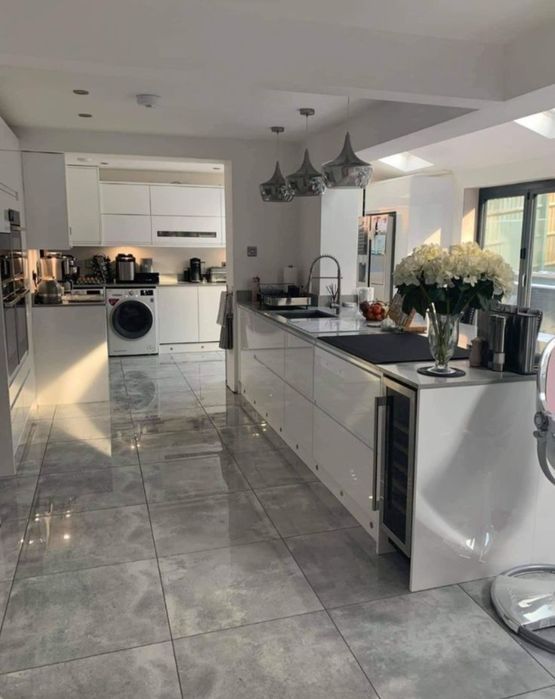 Кафель, Кафельщик, Плиточник