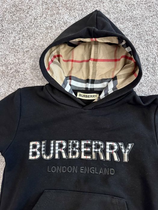 Невероятен детски комплект Бърбъри