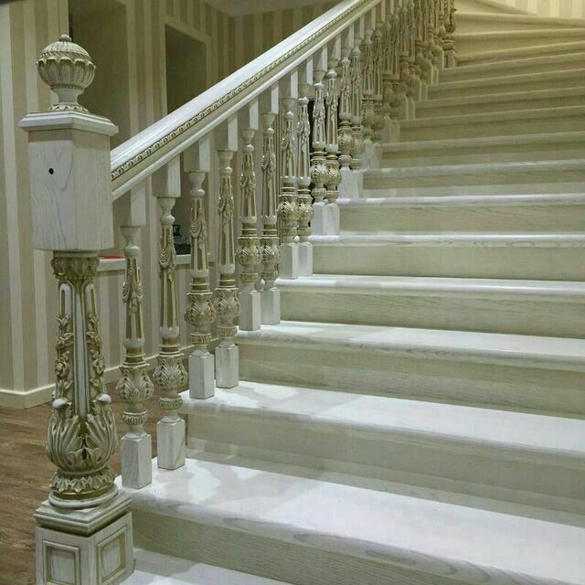 Уйигизга Мос зинапоялар