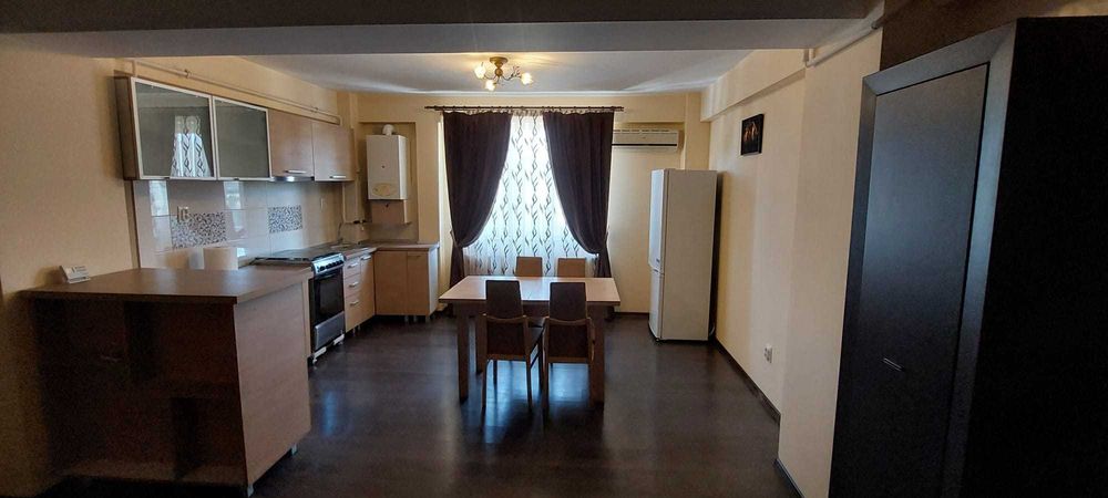 Inchiriere apartament